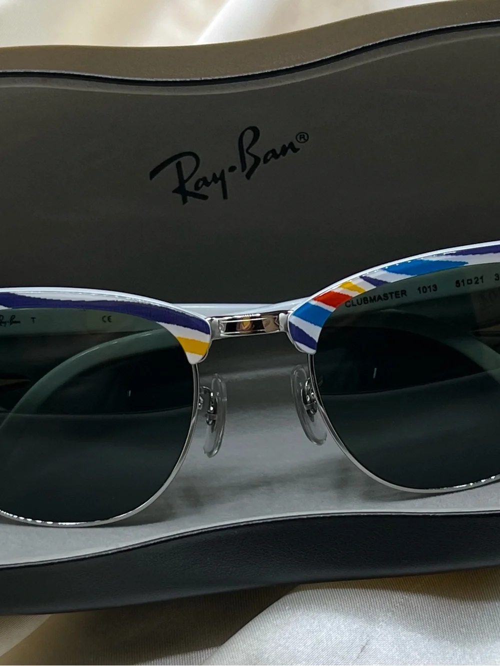 Ray-Ban Men’s Clubmaster Sunglasses with Multicolor Stripe Trim